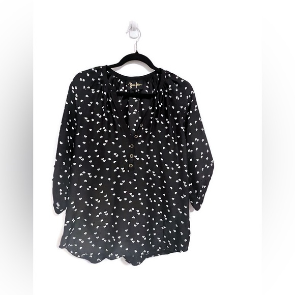 Yumi Kim 100% silk blouse in black and white heart pattern - Picture 2 of 12